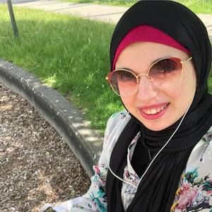 Meet your Posher, Noha